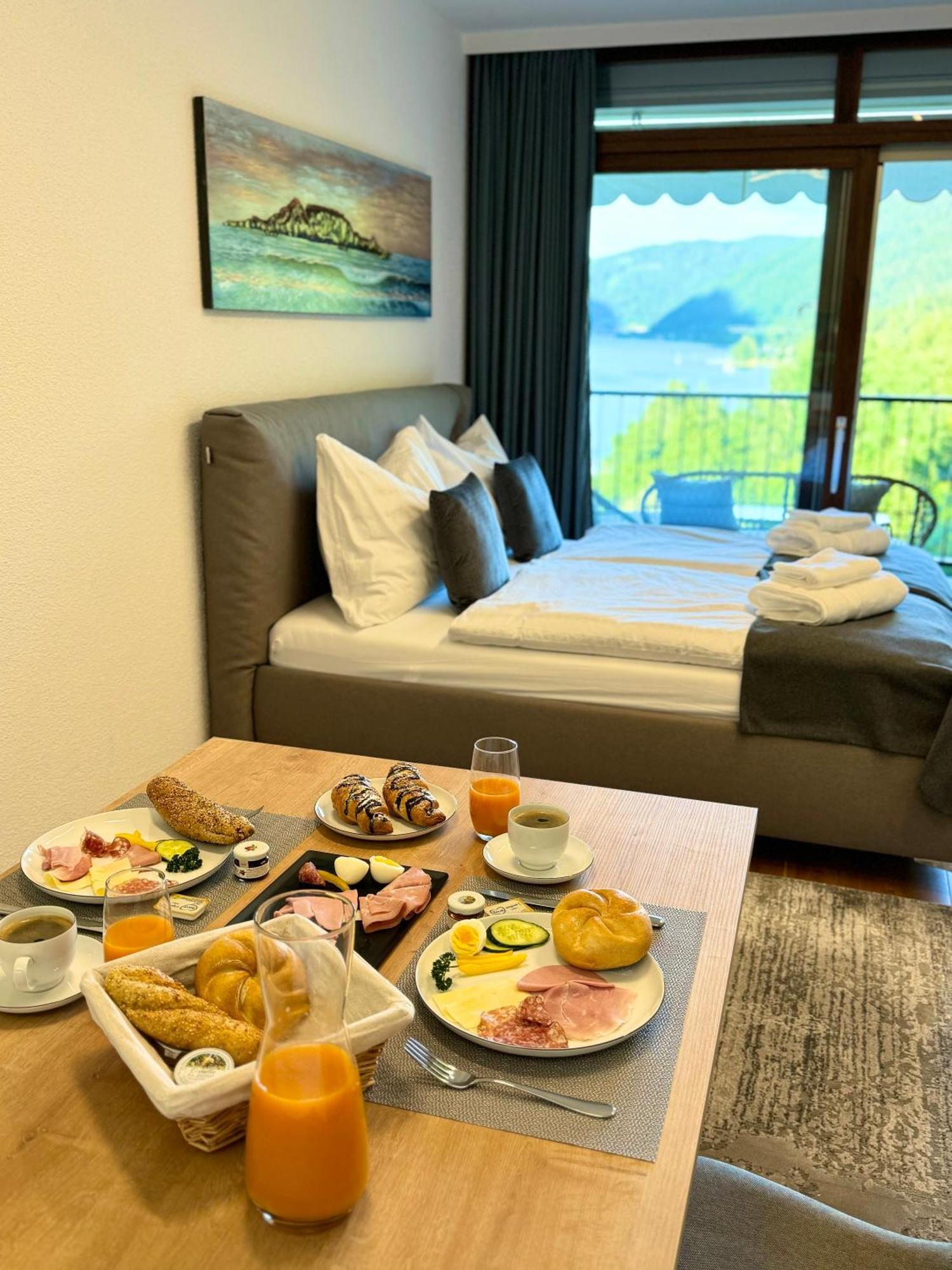 Apartment Am Ossiacher See Mit Seeblick Landskron Eksteriør billede