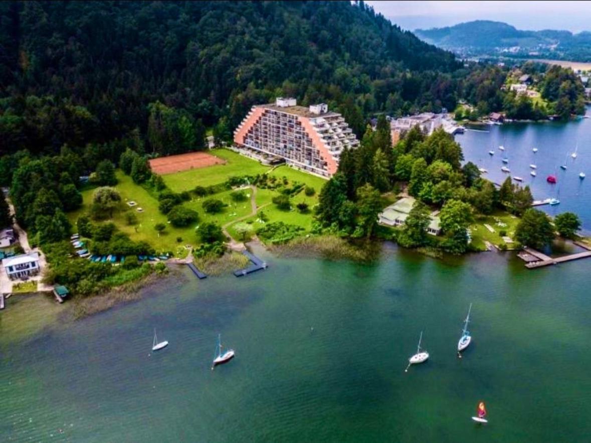 Apartment Am Ossiacher See Mit Seeblick Landskron Eksteriør billede